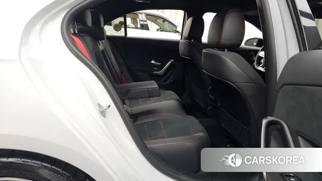 Mercedes-Benz A-Class W177 2022 Белый из Кореи, фото 3