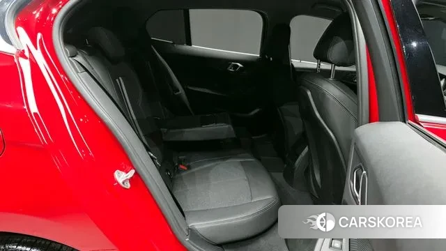 BMW 1 Series (F40) 2020 Красный из Кореи, фото 3