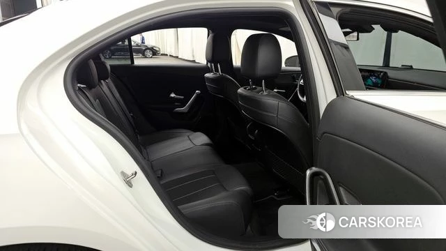 Mercedes-Benz A-Class W177 2020 Белый из Кореи, фото 3