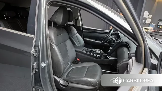 Hyundai Tucson (NX4) 2021 Серый из Кореи, фото 3