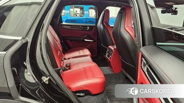 Porsche Cayenne (PO536) 2023 Черный из Кореи, фото 3