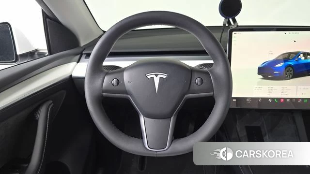 Tesla Model Y 2024 Белый из Кореи, фото 3