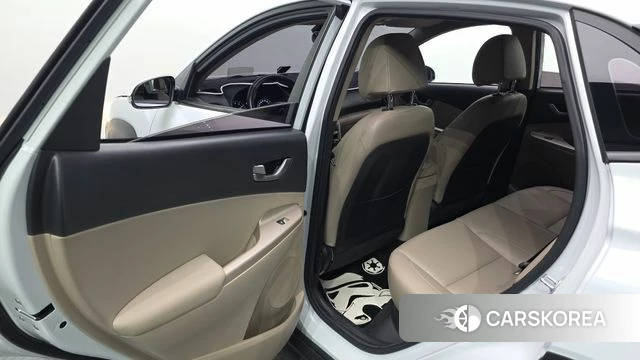 Hyundai Kona 2018 Белый из Кореи, фото 3