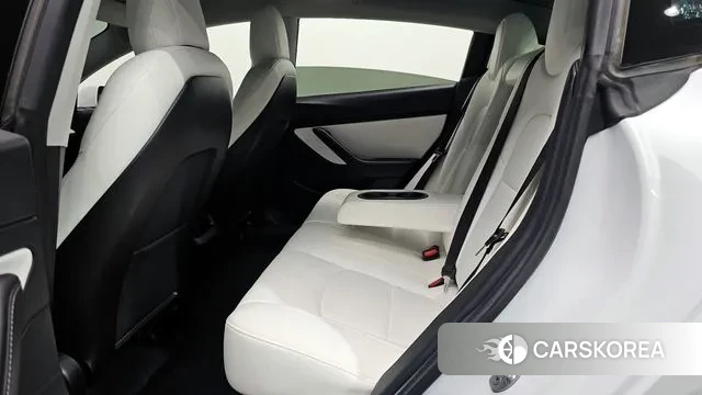 Tesla Model 3 2020 Белый из Кореи, фото 3