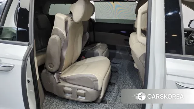 Kia Carnival 4th generation 2023 Белый из Кореи, фото 3