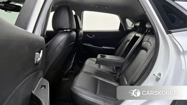 Hyundai Kona 2018 Белый из Кореи, фото 3