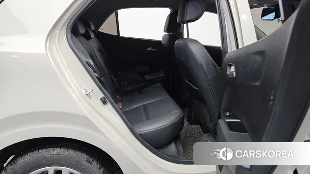 Kia Morning Urban (JA) 2022 Жемчужный цвет из Кореи, фото 3