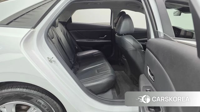 Hyundai Avante (CN7) 2021 Белый из Кореи, фото 3