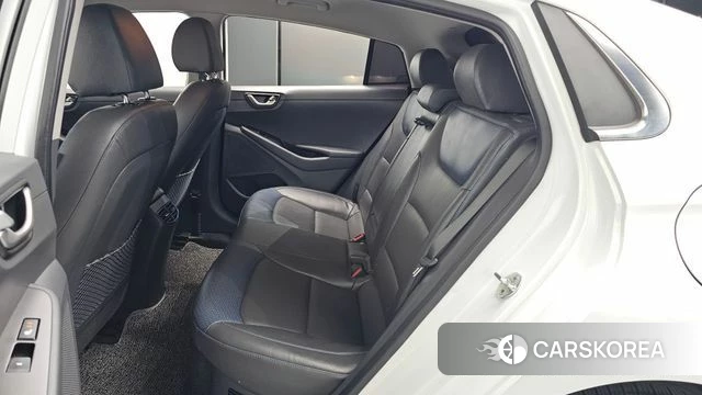 Hyundai Ionic Hybrid 2018 Белый из Кореи, фото 3