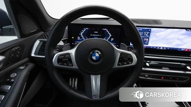 BMW X7 (G07) 2023 Черный из Кореи, фото 3