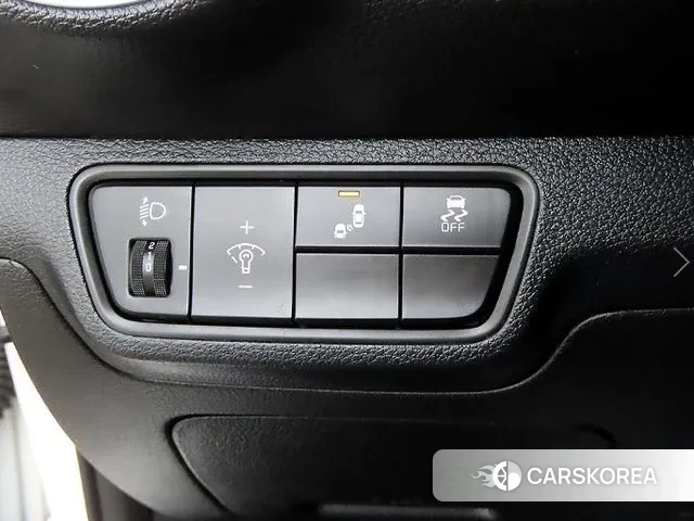 Kia The New K3 2nd generation 2021 Белый из Кореи, фото 3