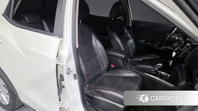 Ssangyong Tivoli Air 2018 Белый из Кореи, фото 3