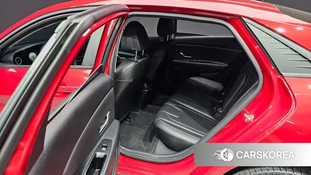 Hyundai Avante (CN7) 2021 Красный из Кореи, фото 3