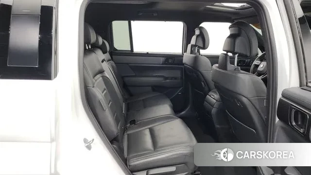 Hyundai Santa Fe (MX5) 2023 Белый из Кореи, фото 3