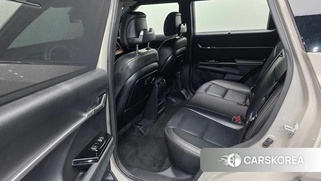 Ssangyong Torres EVX 2024 Серебристо-серый из Кореи, фото 3