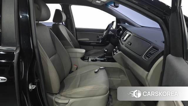 Kia The New Carnival 2020 Черный из Кореи, фото 3