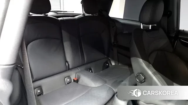 Mini Cooper Electric 2023 Белый из Кореи, фото 3