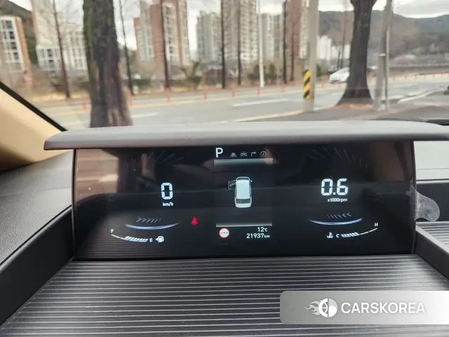 Hyundai Staria 2024 Серый из Кореи, фото 3