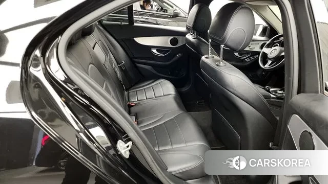 Mercedes-Benz C-Class W205 2018 Черный из Кореи, фото 3