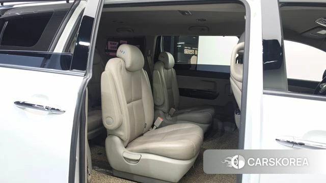 Kia The New Carnival 2018 Белый из Кореи, фото 3