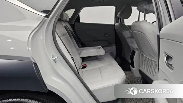 Hyundai Kona (SX2) 2023 Серый из Кореи, фото 3