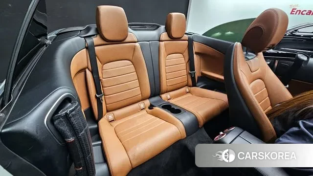 Mercedes-Benz C-Class W205 2018 Белый из Кореи, фото 3