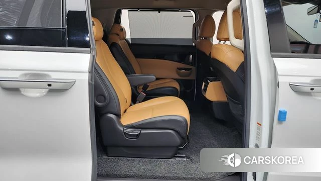 Kia Carnival 4th generation 2021 Белый из Кореи, фото 3