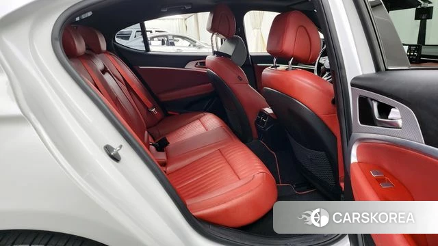 Genesis The New G70 2021 Белый из Кореи, фото 3