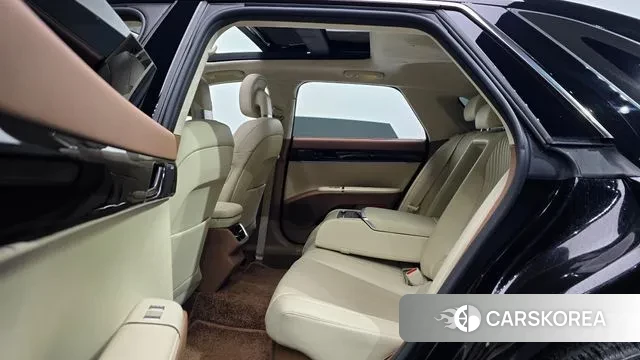 Hyundai Grandeur Hybrid (GN7) 2023 Черный из Кореи, фото 3