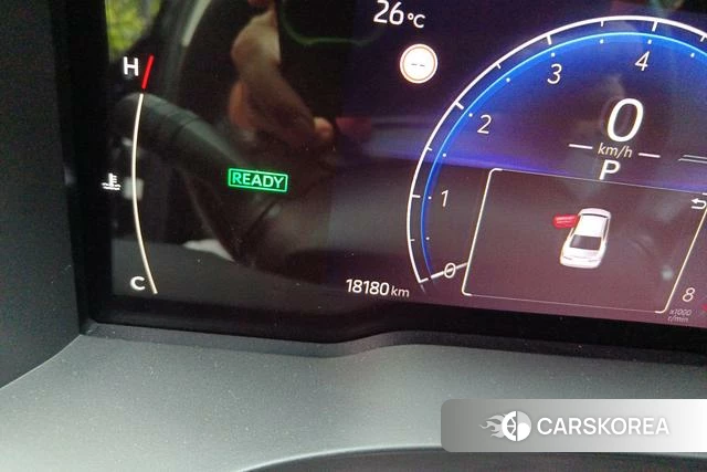 Toyota Camry 2025 Черный из Китая, фото 3