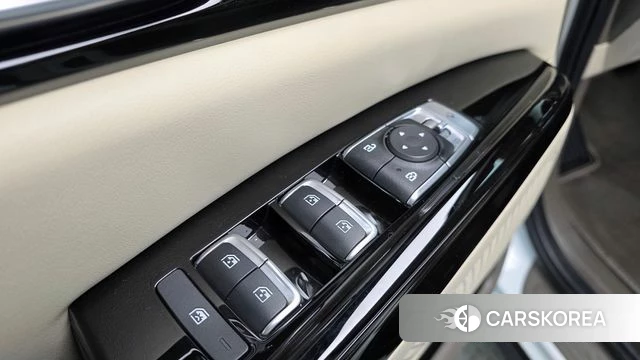 Kia Carnival 4th generation 2023 Белый из Кореи, фото 3