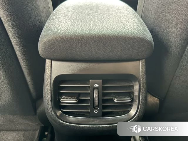 Kia K3 2022 Белый из Китая, фото 3