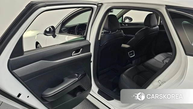 Kia K5 3rd generation 2020 Белый из Кореи, фото 3