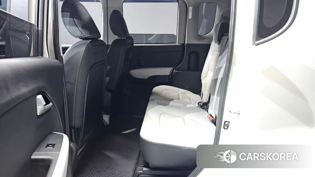 Kia The New Kia Ray EV 2024 Жемчужный цвет из Кореи, фото 3