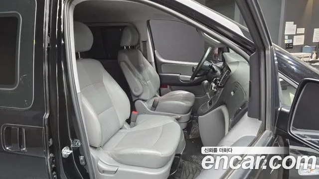 Hyundai The New Grand Starex 2020 Черный из Кореи, фото 3