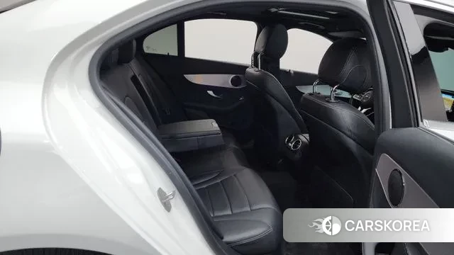 Mercedes-Benz C-Class W205 2020 Белый из Кореи, фото 3