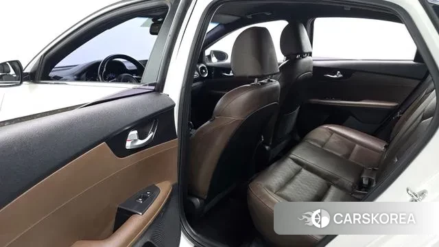 Kia Come New K3 2019 Белый из Кореи, фото 3