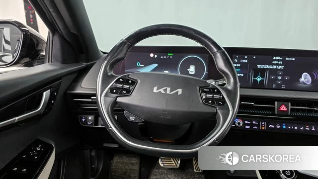 Kia EV6 2023 Черный из Кореи, фото 3