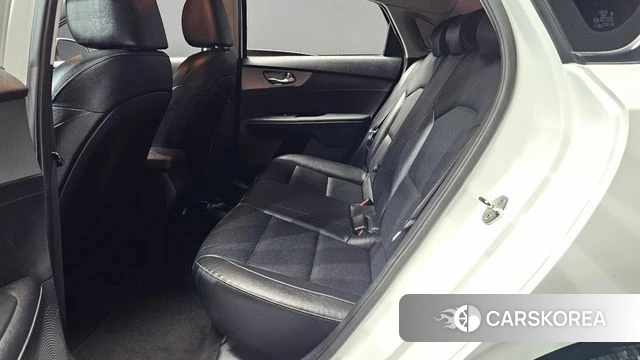 Kia Come New K3 2018 Белый из Кореи, фото 3