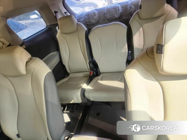 Kia Carnival 4th generation 2022 Черный из Кореи, фото 3