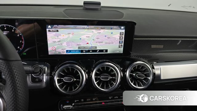 Mercedes-Benz GLB-Class X247 2022 Белый из Кореи, фото 3