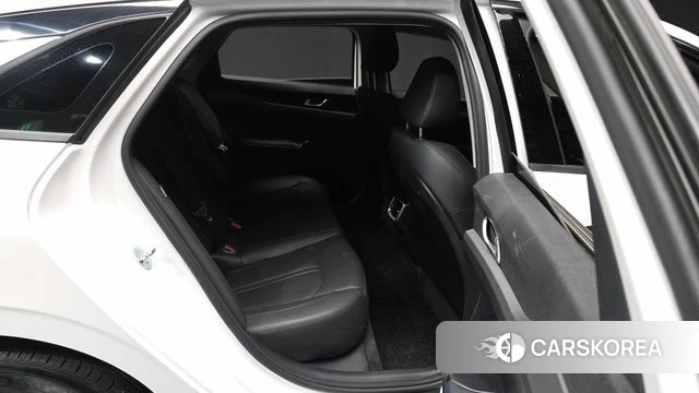 Kia K5 3rd generation 2022 Белый из Кореи, фото 3