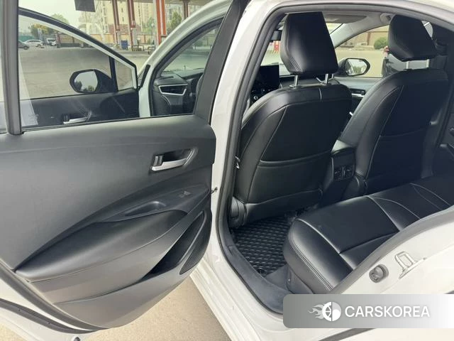 Toyota Corolla 2024 Белый из Китая, фото 3