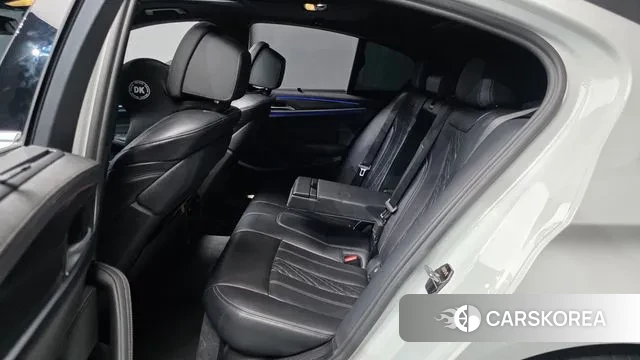 BMW 5 Series (G30) 2022 Белый из Кореи, фото 3