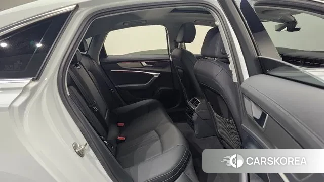 Audi A6 (C8) 2023 Белый из Кореи, фото 3