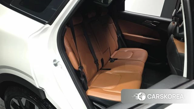 Kia Sportage 5th Generation 2021 Белый из Кореи, фото 3