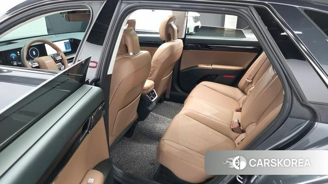 Hyundai Grandeur Hybrid (GN7) 2023 Серый из Кореи, фото 3