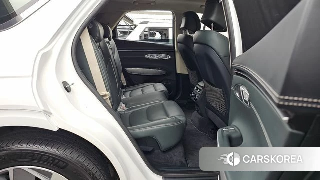 Genesis Electrified GV70 2023 Белый из Кореи, фото 3