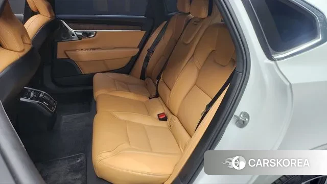 Volvo S90 2023 Белый из Кореи, фото 3