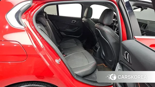 BMW 1 Series (F40) 2020 Красный из Кореи, фото 3